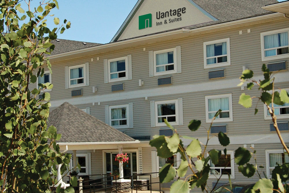 Travelodge By Wyndham Fort Mcmurray Exterior foto